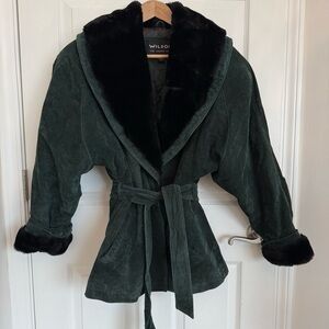 Vintage Wilson Women's Green Sueded Leather Black Fur Trim Size L
